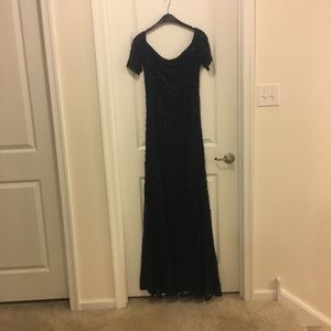 Kazo dark blue evening gown